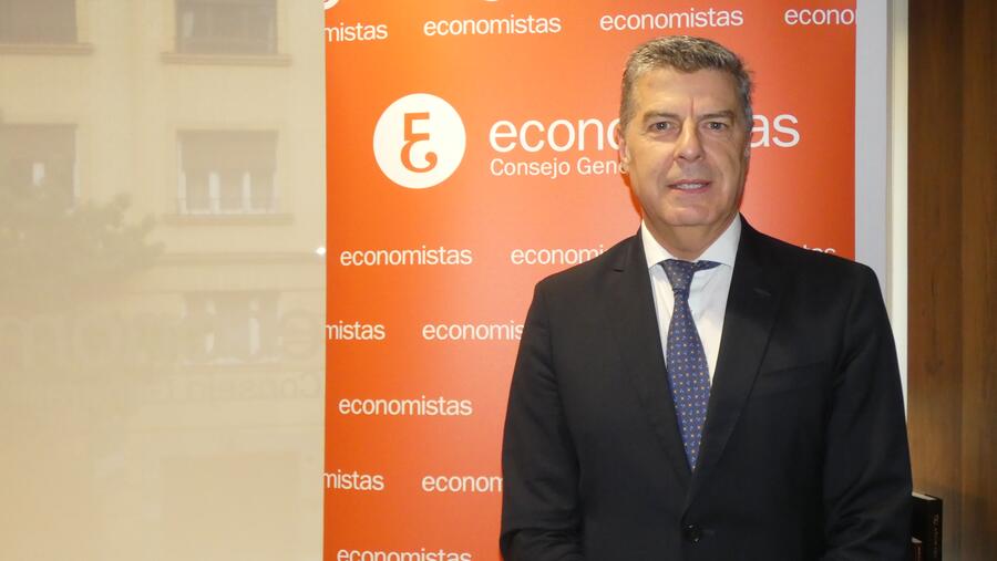 O profesor Miguel Vázquez Taín